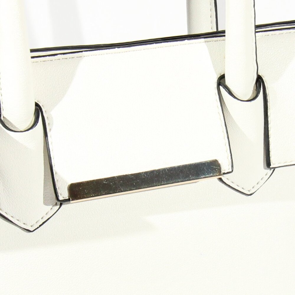 Like New White Purse with Brown Lining - Picture 8 of 10